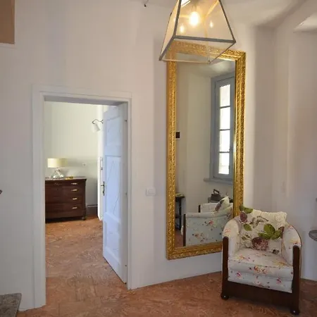 Nobiallum 住宿加早餐酒店 梅纳焦