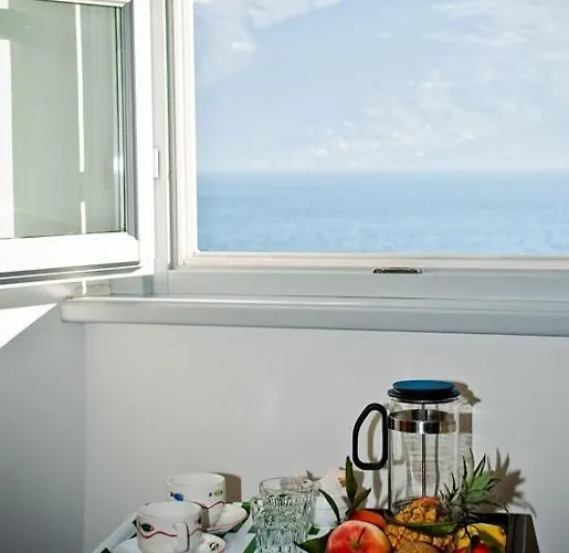 Nobiallum 4* ميناجيو