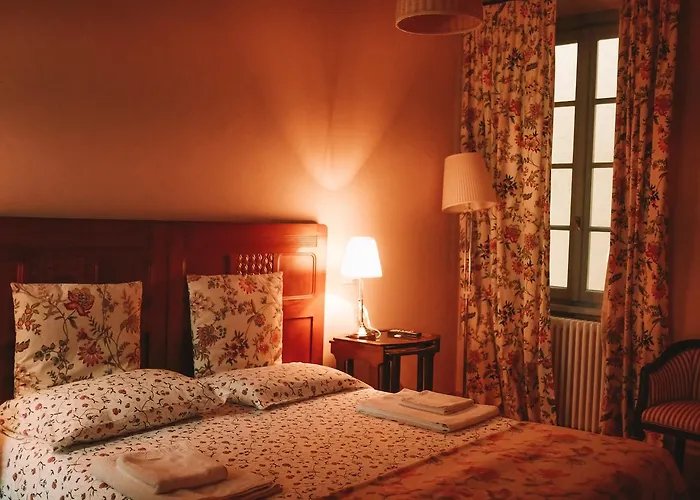 Nobiallum 4* ميناجيو