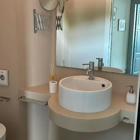 Nobiallum Bed and Breakfast 4*